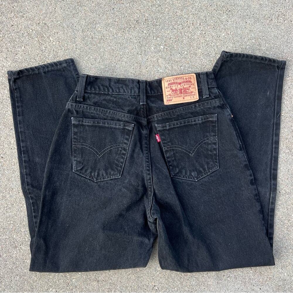 Vintage 90s Levi’s 550 relaxed fit tapered leg jeans black Womens 6 Reg S